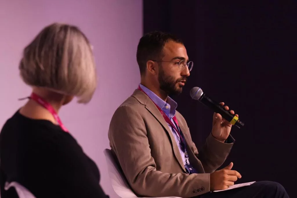 Bett Brasil 2022: Caio Lo Bianco e Vera Iaconelli falam sobre saúde mental no maior evento de educação da América Latina -LIV Inteligência de Vida