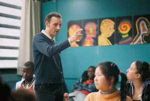 Dia da Escola: 5 filmes que trazem as relações no ambiente escolar para a cena -LIV Inteligência de Vida